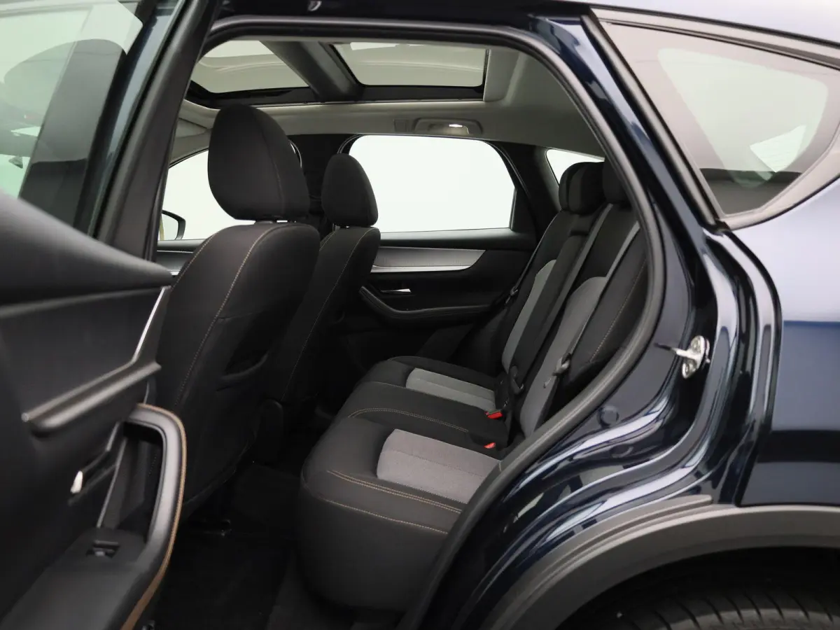 2.5 e-SkyActiv PHEV Exclusive-Line | PANORAMADAK | STOEL-STUURWIELVERWARMING | CAMERA | NAVIGATIE