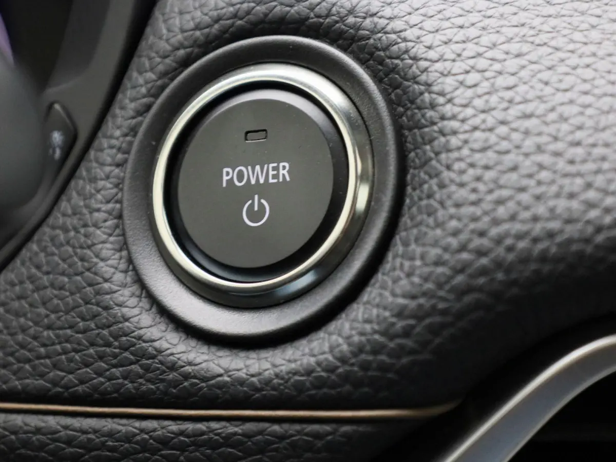 2.5 e-SkyActiv PHEV Exclusive-Line | PANORAMADAK | STOEL-STUURWIELVERWARMING | CAMERA | NAVIGATIE