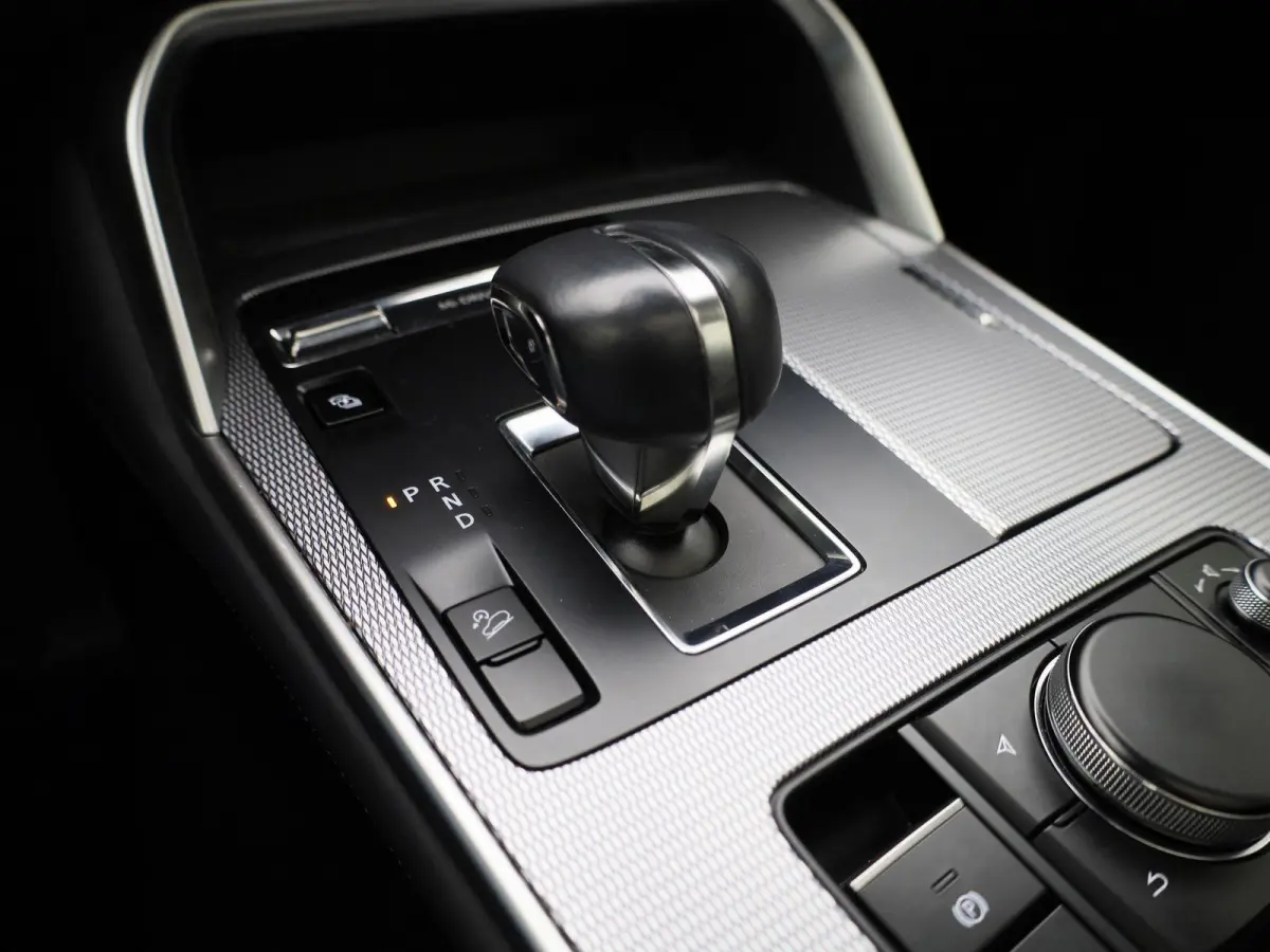 2.5 e-SkyActiv PHEV Exclusive-Line | PANORAMADAK | STOEL-STUURWIELVERWARMING | CAMERA | NAVIGATIE