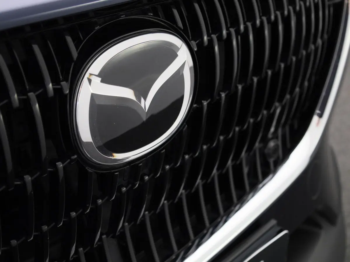 2.5 e-SkyActiv PHEV Exclusive-Line | PANORAMADAK | STOEL-STUURWIELVERWARMING | CAMERA | NAVIGATIE