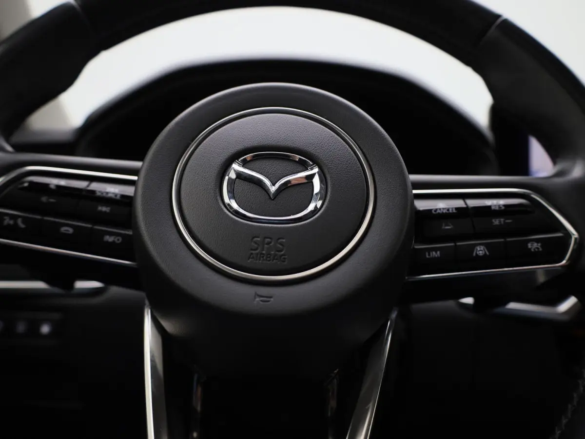 2.5 e-SkyActiv PHEV Exclusive-Line | PANORAMADAK | STOEL-STUURWIELVERWARMING | CAMERA | NAVIGATIE