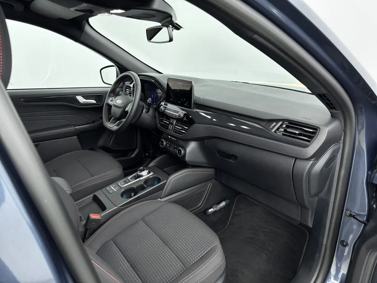 2.5 PHEV ST-Line 225pk | Adaptive Cruise | Dodehoek Detectie | Winterpack incl achterbankverwarming