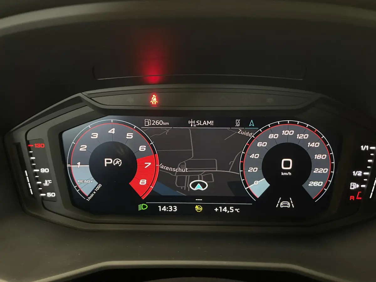 1.0 TFSI Sportback Automaat Navigatie Apple Carplay/Android Auto Parkeersensoren Cruise Control Climate Control Lichtmetalen velgen