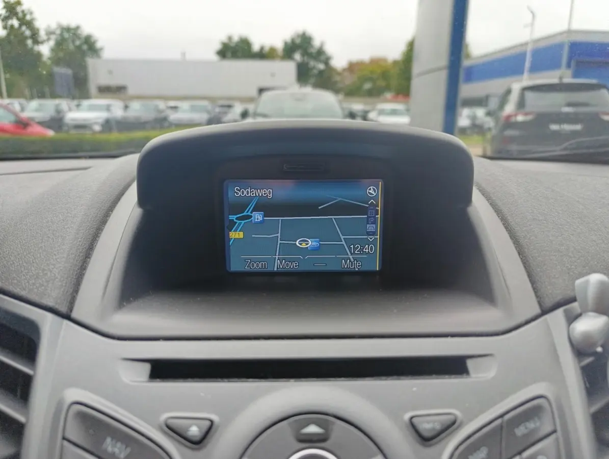 1.0 Style Ultimate | Navigatie | PDC | Airco | LMV