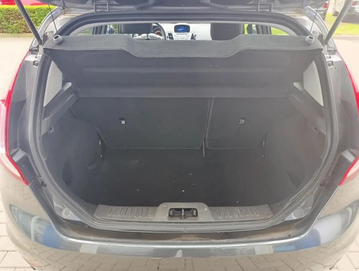 1.0 Style Ultimate | Navigatie | PDC | Airco | LMV
