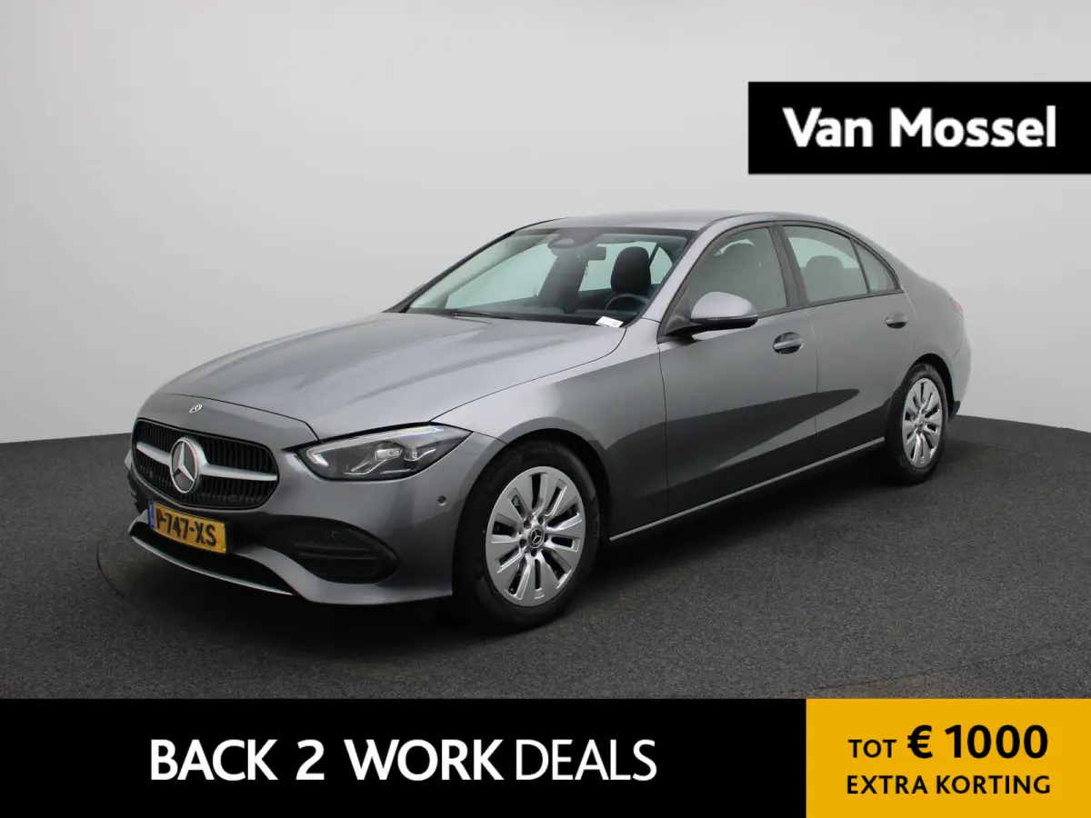 180 Business Line | Automaat | Apple Carplay / Android Auto | Stoelverwarming | Achteruitrijcamera | Parkeersensoren | Lichtmetalen Velgen |