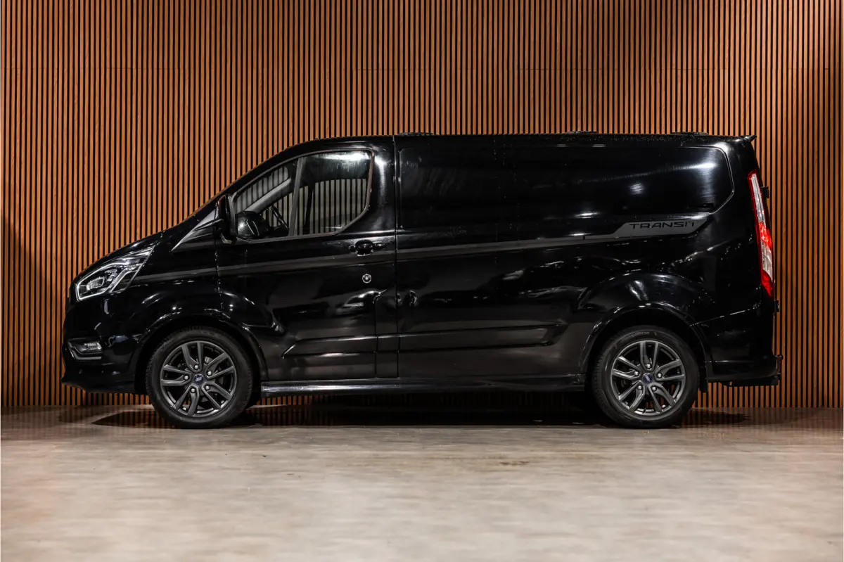 290 2.0 TDCI 185 PK Sport | ACC | Bi-Xenon | Navigatie | CarPlay | Camera | Trekhaak | DAB | Stoelverwarming | Nieuwe APK