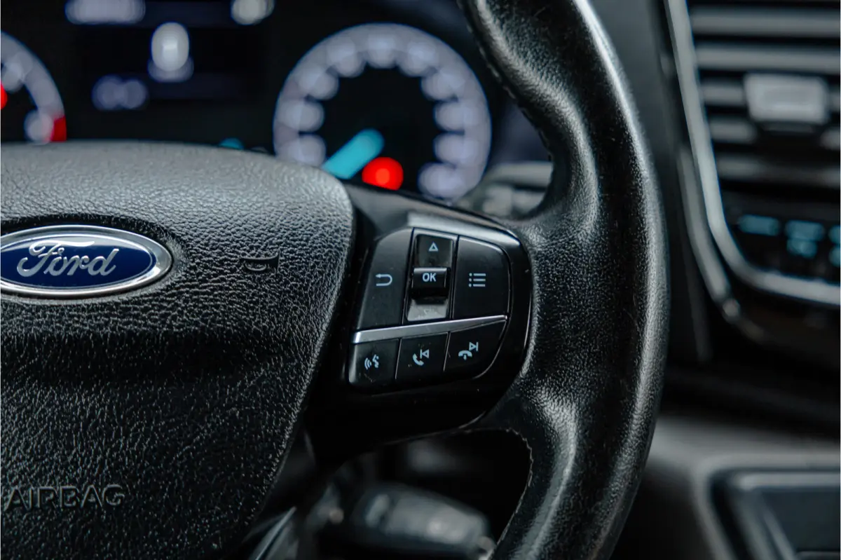 290 2.0 TDCI 185 PK Sport | ACC | Bi-Xenon | Navigatie | CarPlay | Camera | Trekhaak | DAB | Stoelverwarming | Nieuwe APK