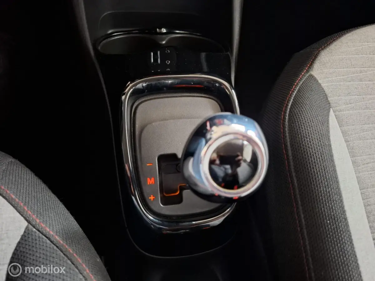 1.0 VTi Shine | AUTOMAAT - RIJKLAARPRIJS