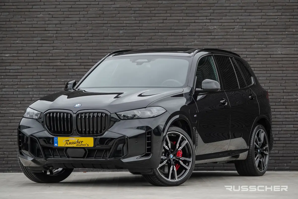 xDrive50e 490Pk X-Drive | M-Sport Pro | Shadowline | Luchtvering | Panoramadak | 360° Camera | Harman-Kardon | Head Up Display | Trekhaak | 22''