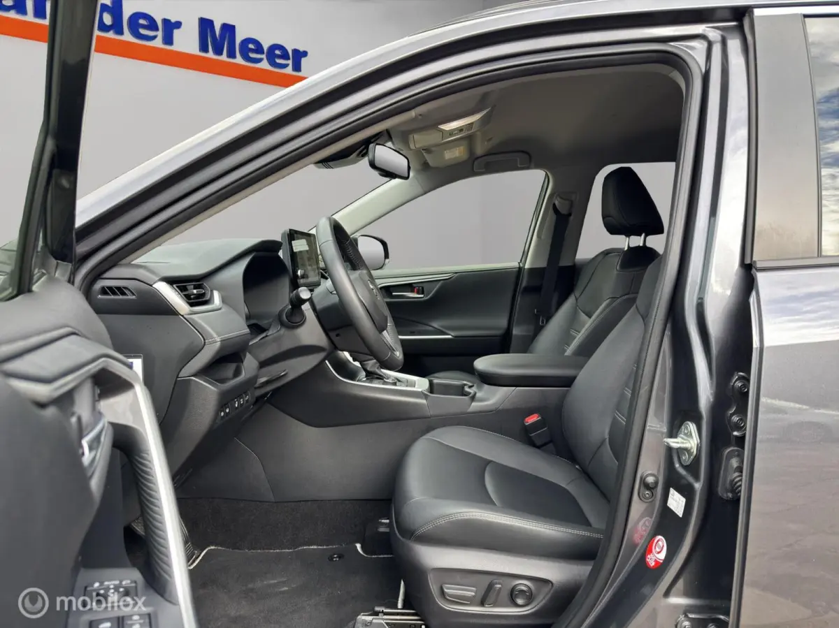 2.5 Hybrid AWD Dynamic