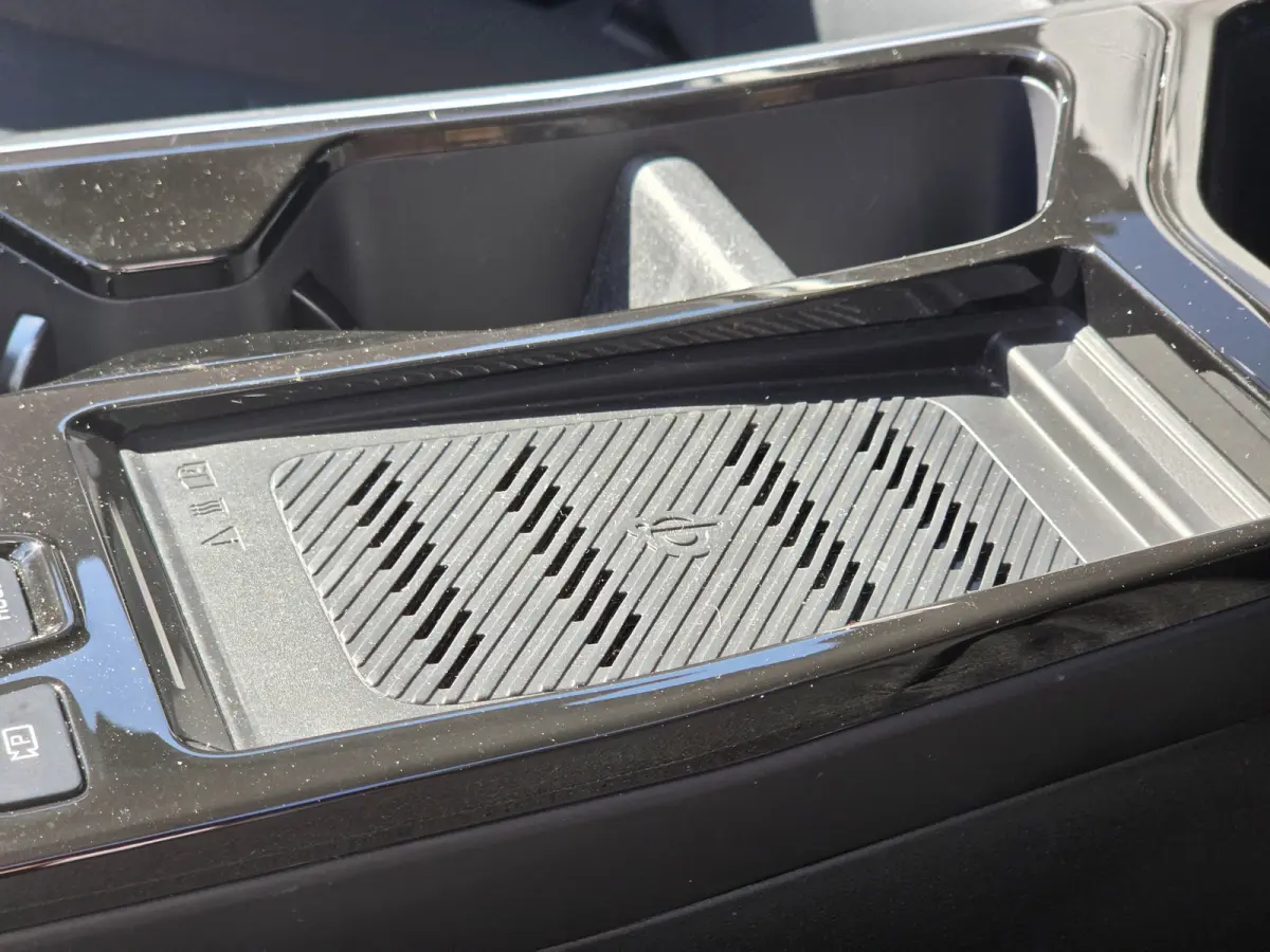 Edition Advanced 77.4 kWh | NL-Auto | SOH 100% | Stuur verwarming | Apple Carplay / Andriod Auto |