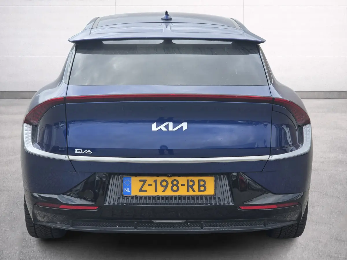 Edition Advanced 77.4 kWh | NL-Auto | SOH 100% | Stuur verwarming | Apple Carplay / Andriod Auto |