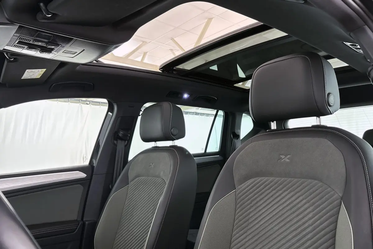 1.4 TSI e-Hybrid PHEV Xperience Panoramadak Trekhaak Winter Pakket