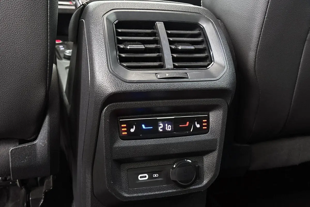 1.4 TSI e-Hybrid PHEV Xperience Panoramadak Trekhaak Winter Pakket