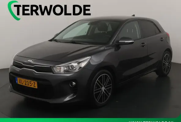 1.0 TGDI DynamicPlusLine | Parkeercamera | Navigatie |