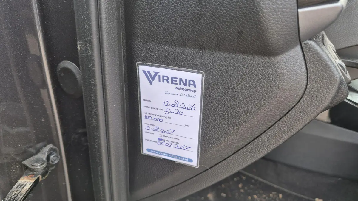 1.0 TGDI DynamicPlusLine | Parkeercamera | Navigatie |