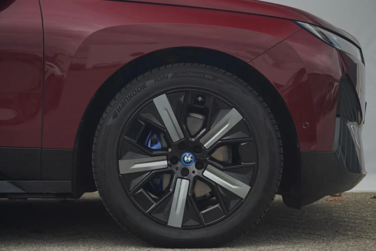 xDrive40 | Sportpakket | Bowers & Wilkins | Panoramadak Sky Lounge | Stoelventilatie | Driving Assistant Professional | Soft-Close