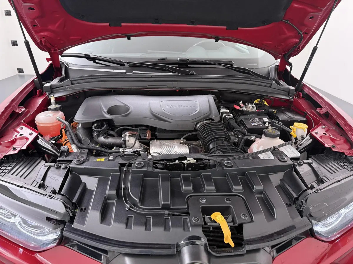 1.3T PHEV Veloce | Plug-in Hybride | 280 PK | Adaptieve Cruise | Camera |