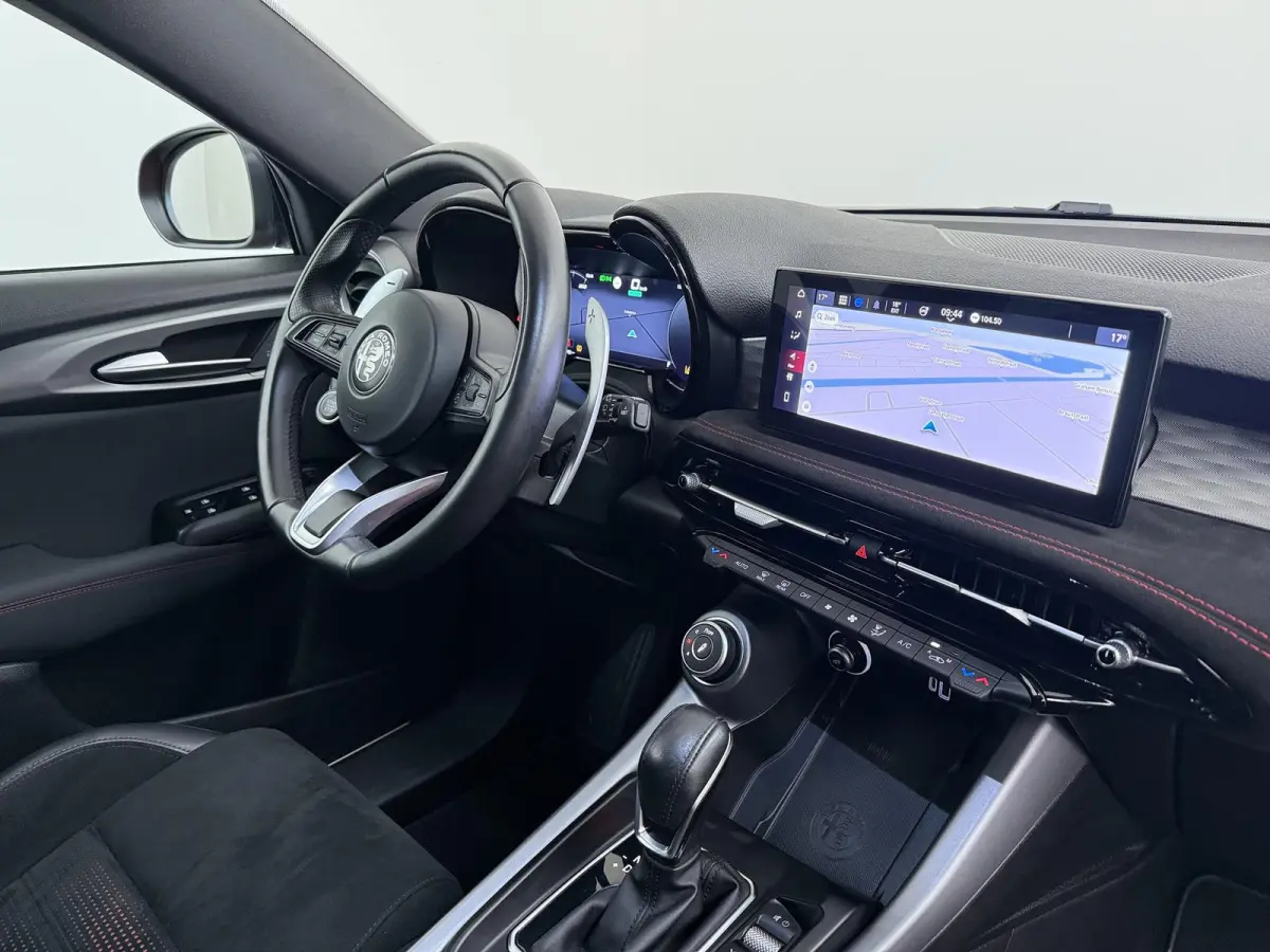 1.3T PHEV Veloce | Plug-in Hybride | 280 PK | Adaptieve Cruise | Camera |