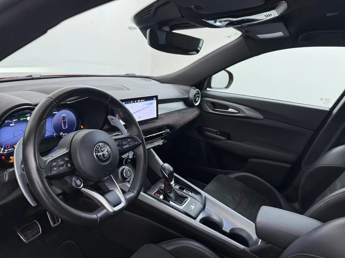 1.3T PHEV Veloce | Plug-in Hybride | 280 PK | Adaptieve Cruise | Camera |