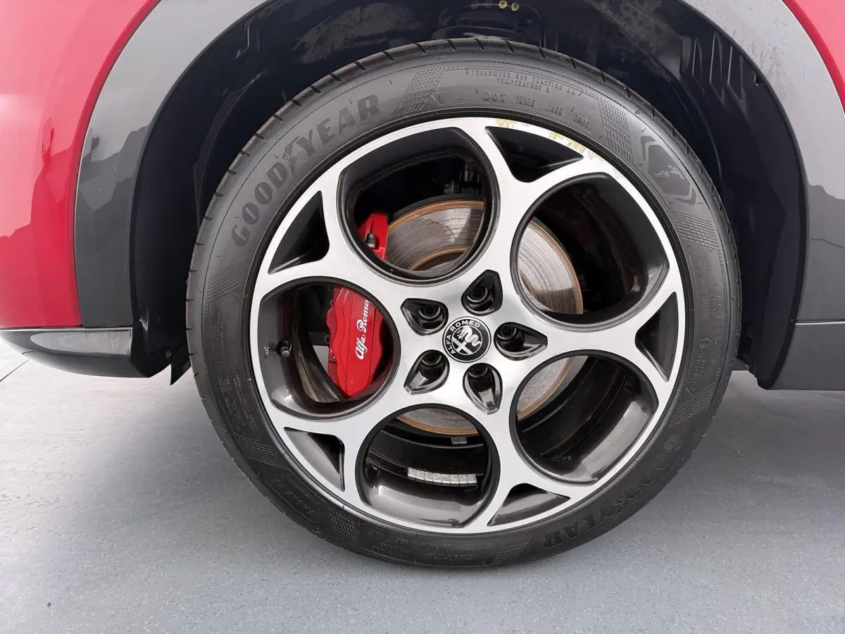 1.3T PHEV Veloce | Plug-in Hybride | 280 PK | Adaptieve Cruise | Camera |