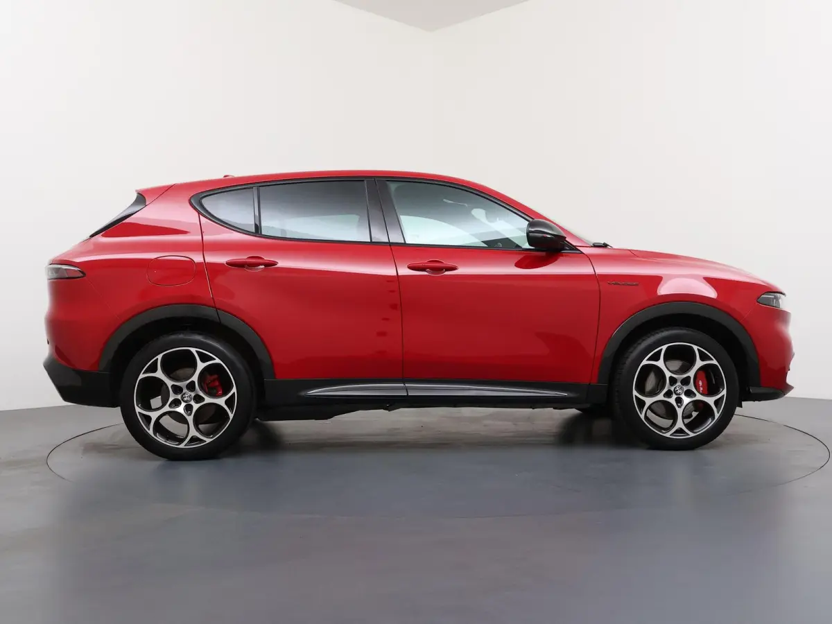 1.3T PHEV Veloce | Plug-in Hybride | 280 PK | Adaptieve Cruise | Camera |