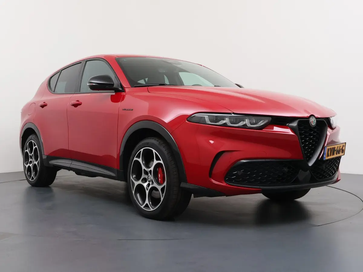 1.3T PHEV Veloce | Plug-in Hybride | 280 PK | Adaptieve Cruise | Camera |