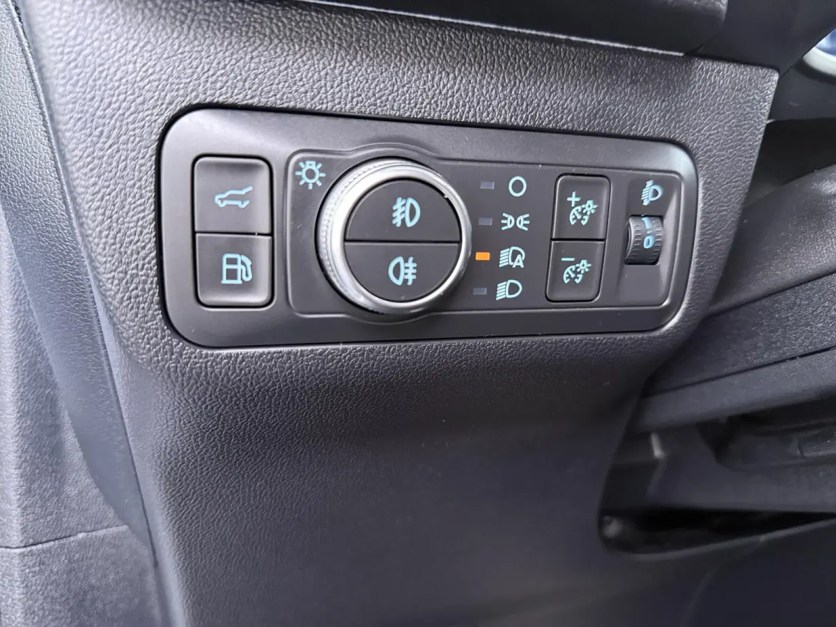 2.5 PHEV ST-Line X | Panoramadak | Trekhaak | Stoelverwarming |