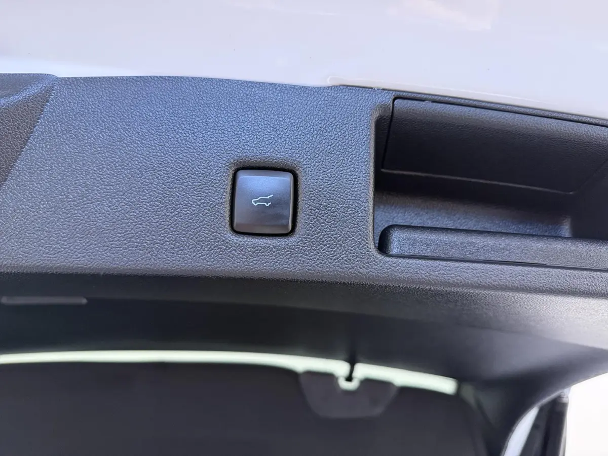 2.5 PHEV ST-Line X | Panoramadak | Trekhaak | Stoelverwarming |