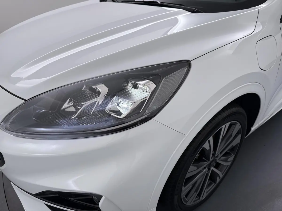 2.5 PHEV ST-Line X | Panoramadak | Trekhaak | Stoelverwarming |