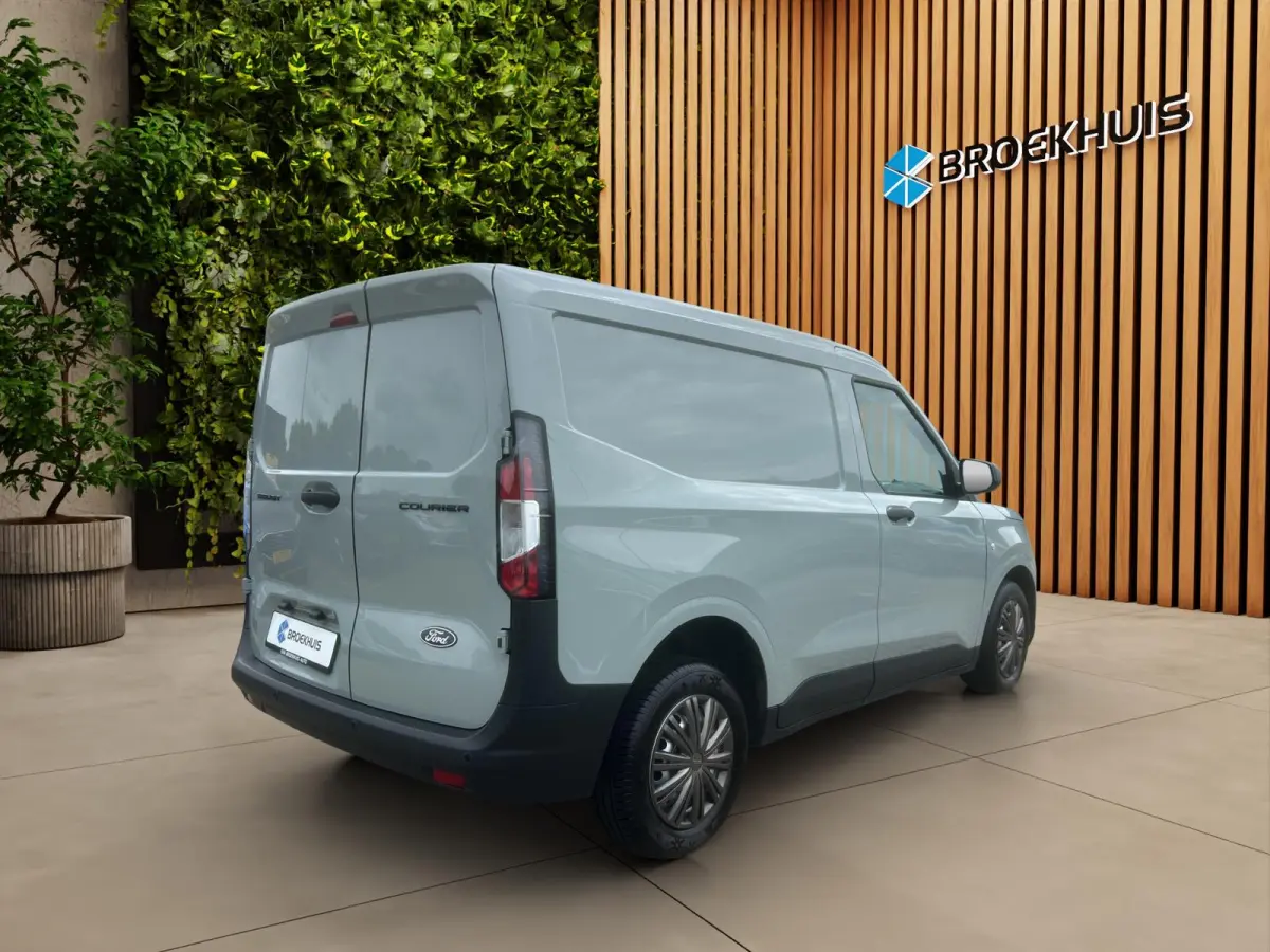 1.5 Ecoblue Trend | Airco | Apple Carplay | | Airco | Apple Carplay/Android Auto|telefoonintegratie premium | Centrale deurvergrendeling met afstandsbediening