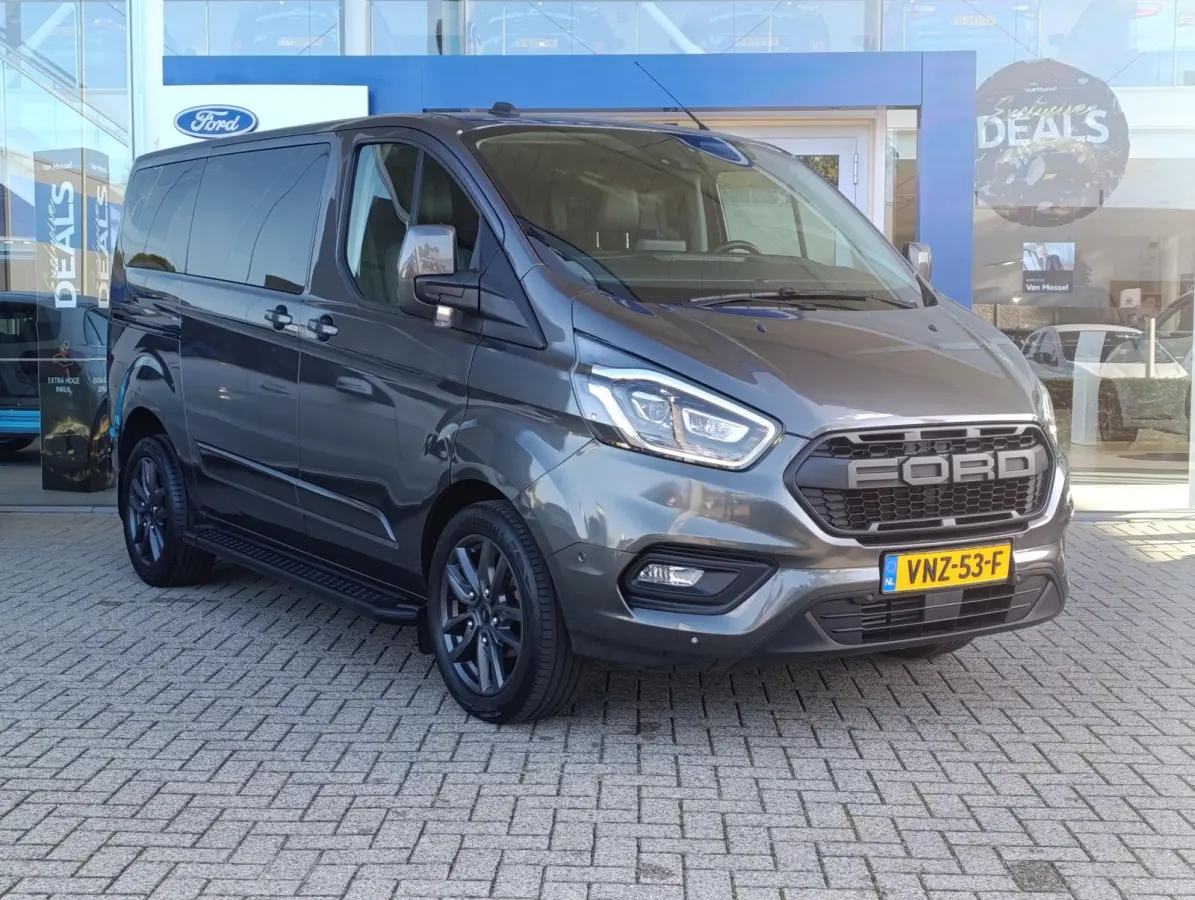 300 2.0 TDCI L1H1 Limited DC Dubbele Cabine | Stoel/voorruitverwarming | Dodehoekdetectie | Camera | PDC V+A | Elek. stoel | Navigatie | Dealeronderhouden