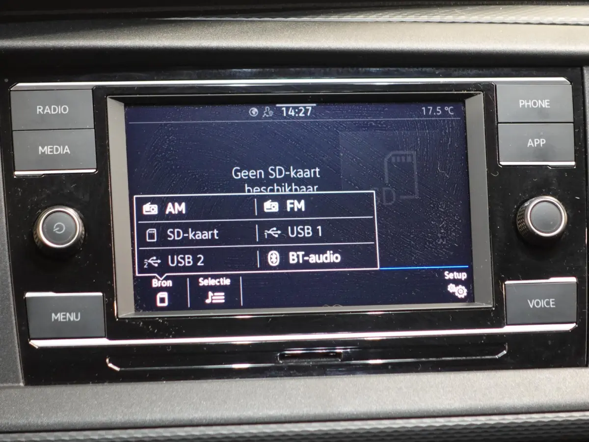 2.0 TDI L2H1 Highline Automaat Dubbele Cabine Navigatie Airco Cruise Control LM velgen