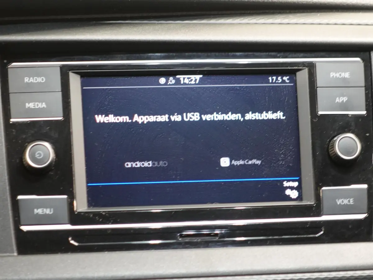 2.0 TDI L2H1 Highline Automaat Dubbele Cabine Navigatie Airco Cruise Control LM velgen