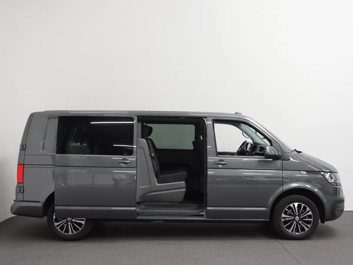 2.0 TDI L2H1 Highline Automaat Dubbele Cabine Navigatie Airco Cruise Control LM velgen