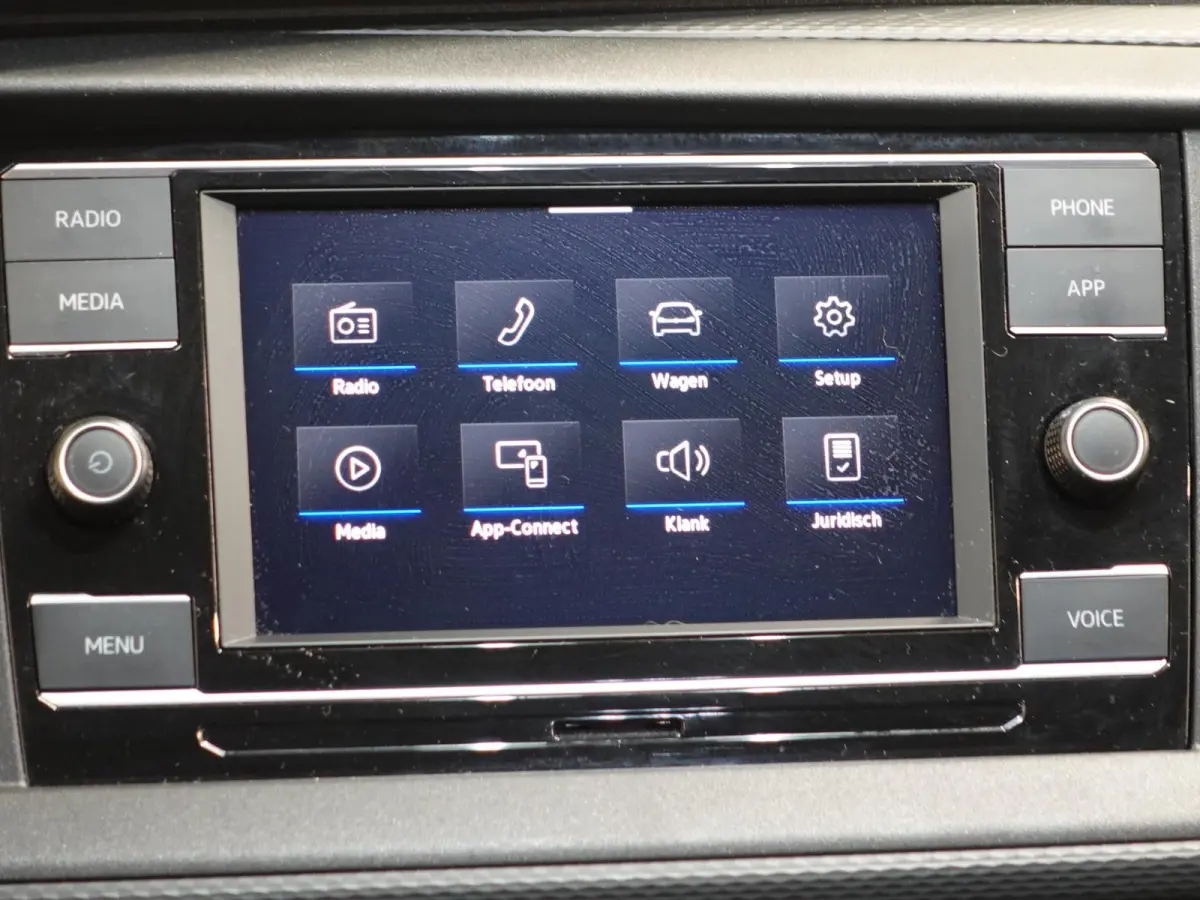2.0 TDI L2H1 Highline Automaat Dubbele Cabine Navigatie Airco Cruise Control LM velgen
