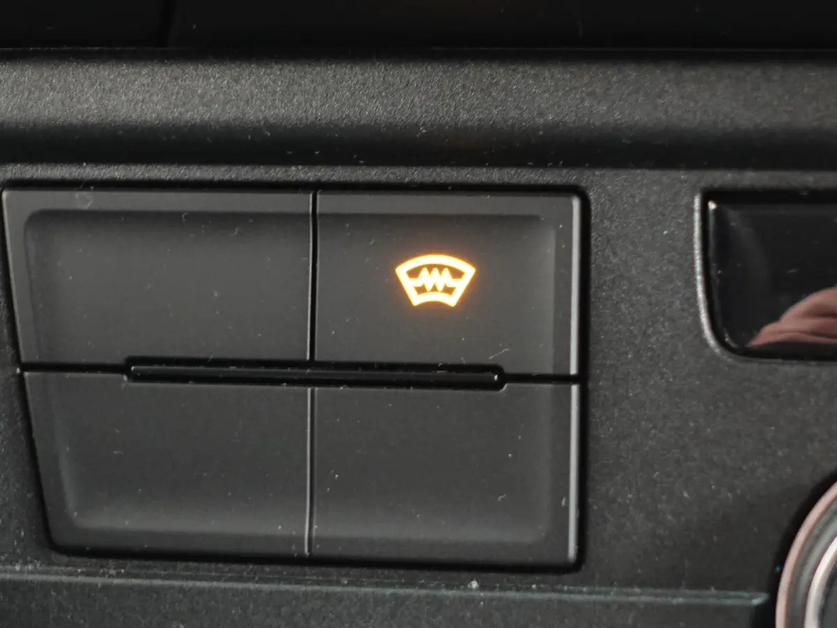 2.0 TDI L2H1 Highline Automaat Dubbele Cabine Navigatie Airco Cruise Control LM velgen