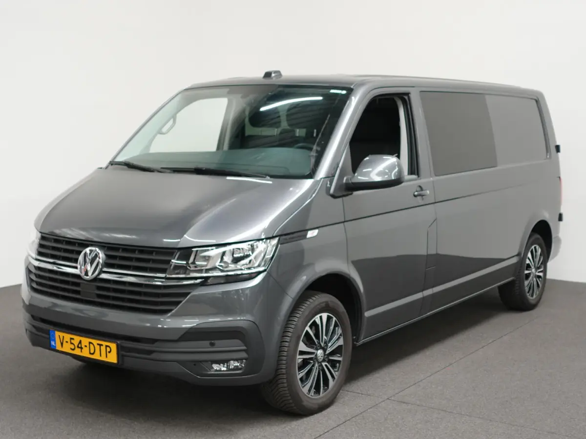 2.0 TDI L2H1 Highline Automaat Dubbele Cabine Navigatie Airco Cruise Control LM velgen