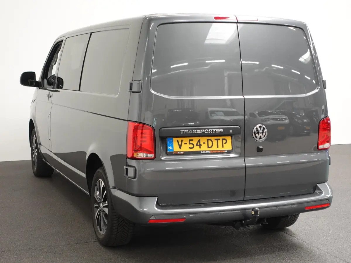2.0 TDI L2H1 Highline Automaat Dubbele Cabine Navigatie Airco Cruise Control LM velgen