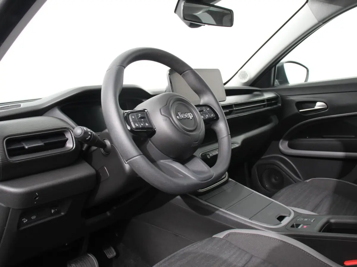 Longitude 54 kWh Automaat Navigatie Apple Carplay/ Android Auto Parkeersensor achter Cruise Control Stoelverwarming Full LED Virtual Cockpit Climate Control