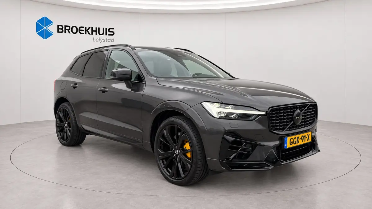 2.0 T6 PLUG-IN HYBRID 406PK AWD ULTIMATE BLACK EDITION SOH 100% / NAVI / LEDER / CLIMA / FULL-LED / 21" LMV / PANO. DAK / KEYLESS / CARPLAY / HEICO UITLAAT / ADAPT. CRUISECONTROL / ELEKTR. T