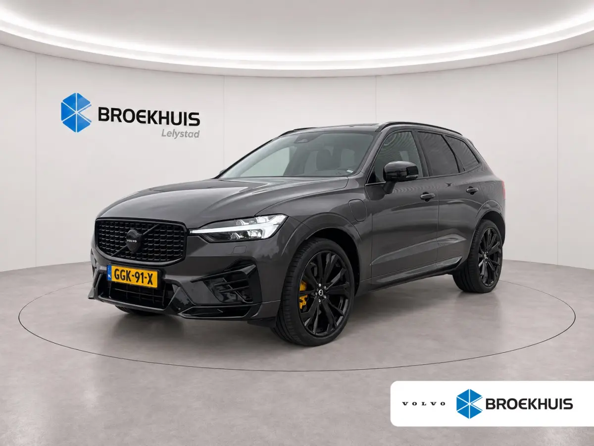 2.0 T6 PLUG-IN HYBRID 406PK AWD ULTIMATE BLACK EDITION SOH 100% / NAVI / LEDER / CLIMA / FULL-LED / 21" LMV / PANO. DAK / KEYLESS / CARPLAY / HEICO UITLAAT / ADAPT. CRUISECONTROL / ELEKTR. T