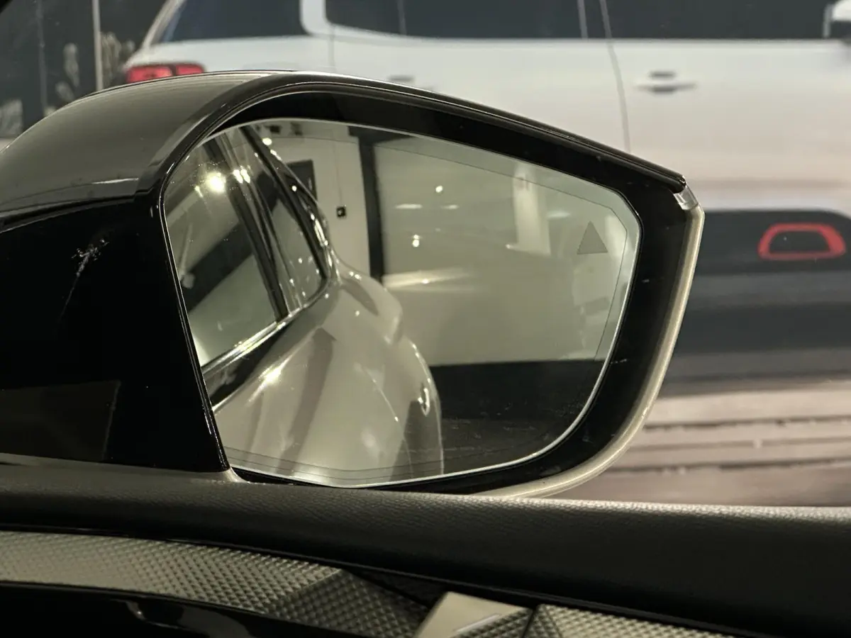 1.6 PHEV 225 Étoile PANO | 360° VISION | FOCAL AUDIO | HEADUP DISPLAY | BOM VOL!