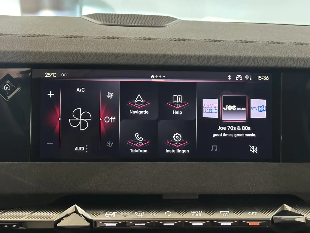 1.6 PHEV 225 Étoile PANO | 360° VISION | FOCAL AUDIO | HEADUP DISPLAY | BOM VOL!