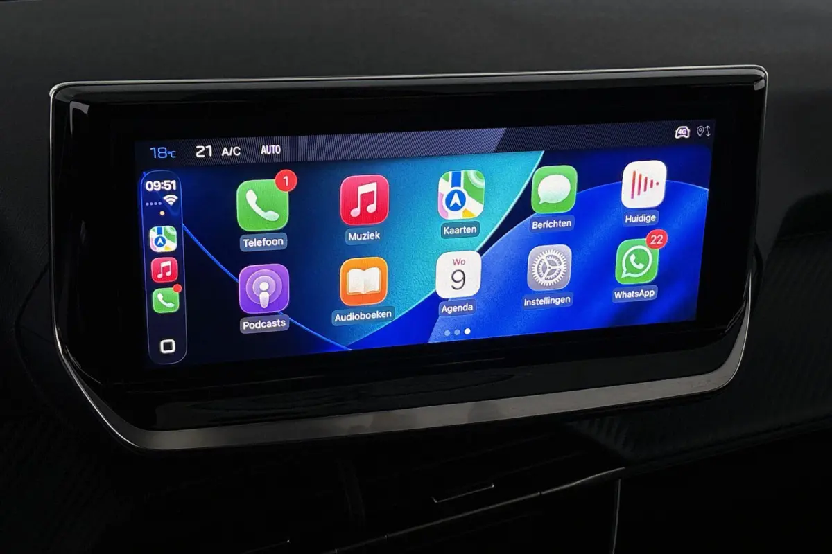 1.2 Hybrid 100 e-DCS6 Allure NL Auto Apple CarPlay Climate Control