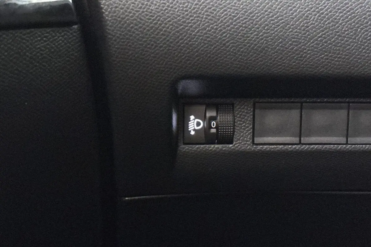 1.2 Hybrid 100 e-DCS6 Allure NL Auto Apple CarPlay Climate Control