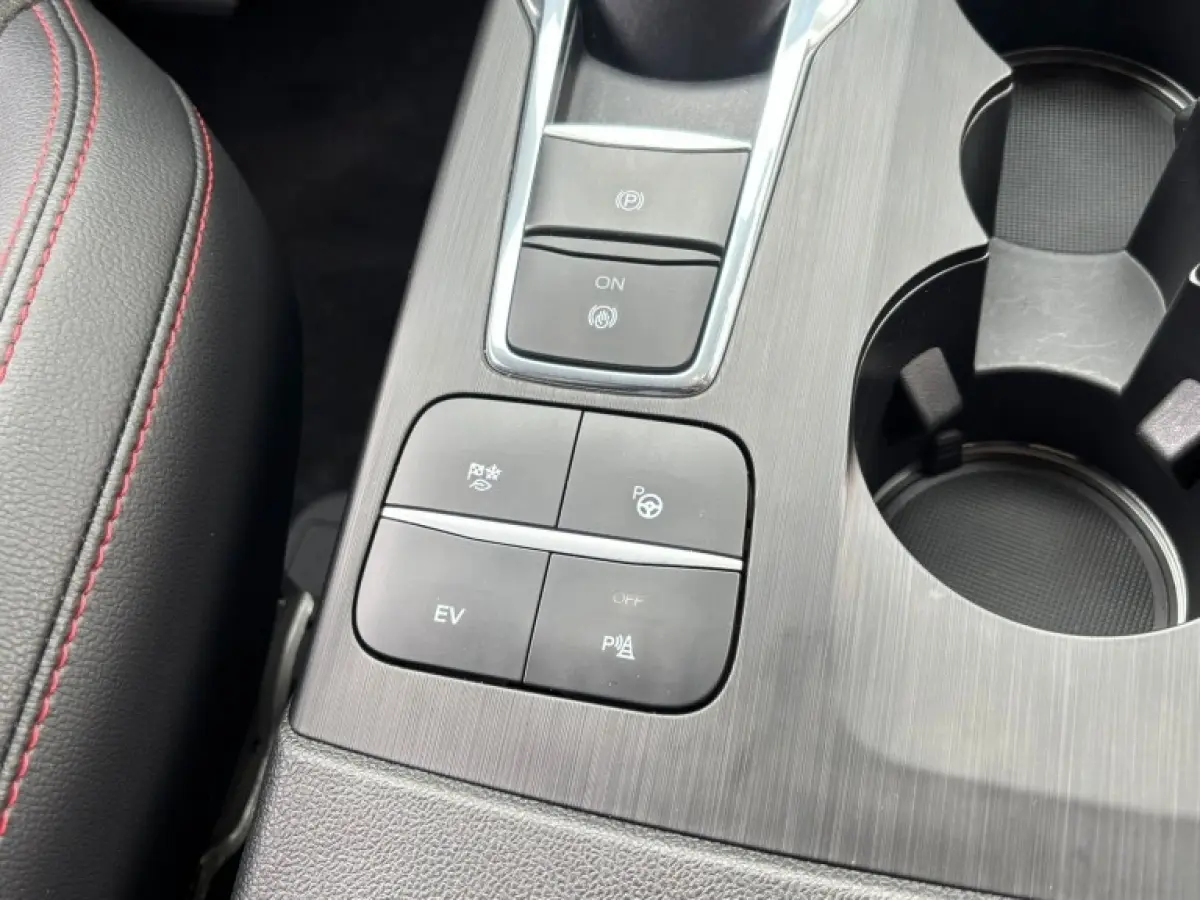2.5 PHEV 225PK ST-LINE X NORDIC AIRCO NAVI PDC-CAMERA.