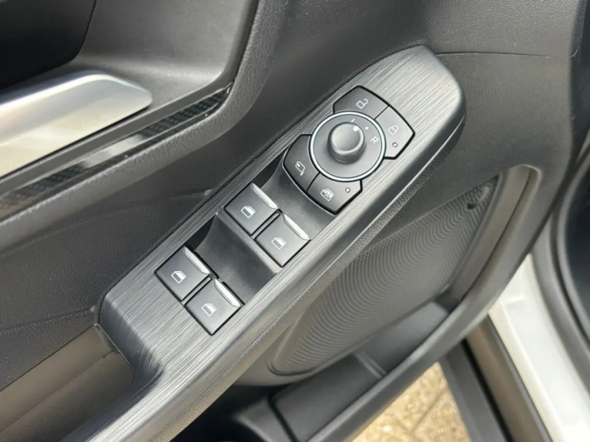 2.5 PHEV 225PK ST-LINE X NORDIC AIRCO NAVI PDC-CAMERA.