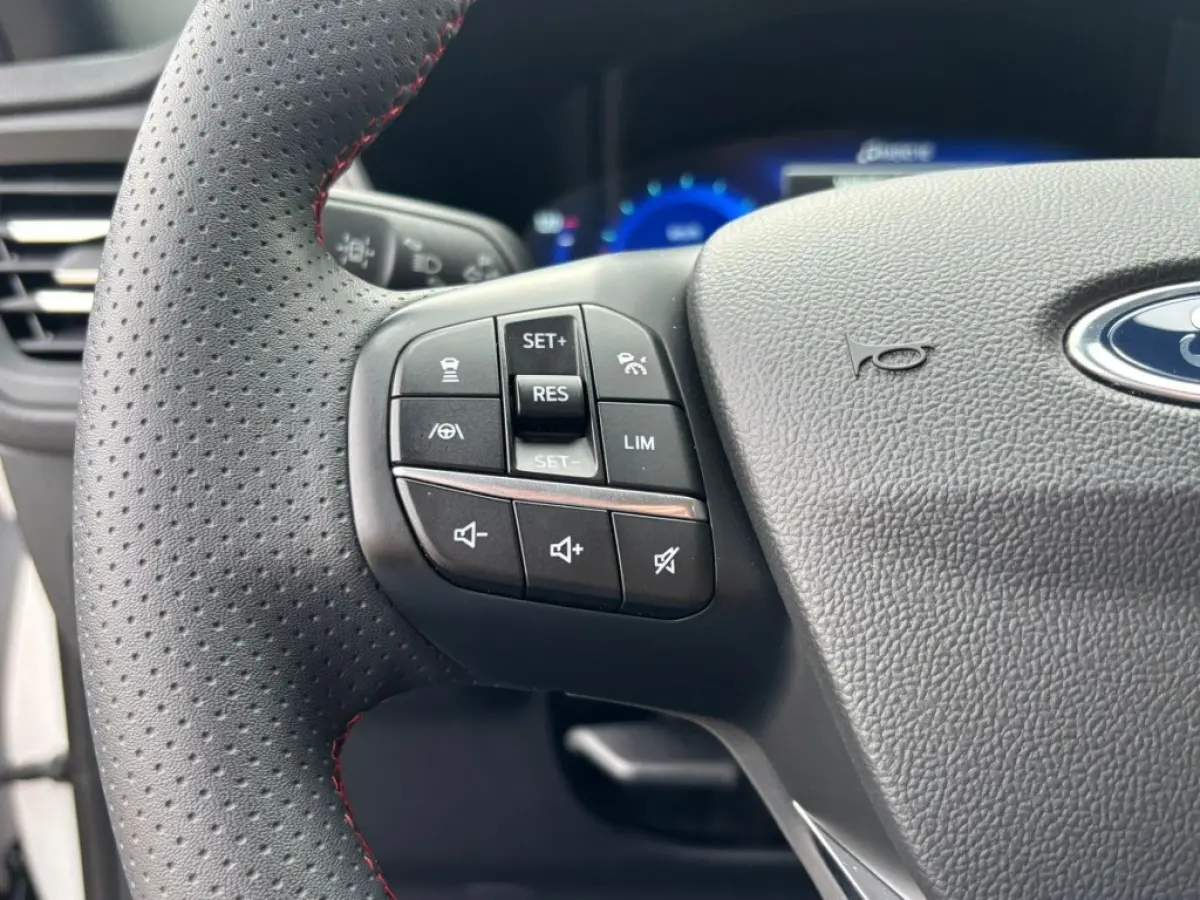 2.5 PHEV 225PK ST-LINE X NORDIC AIRCO NAVI PDC-CAMERA.